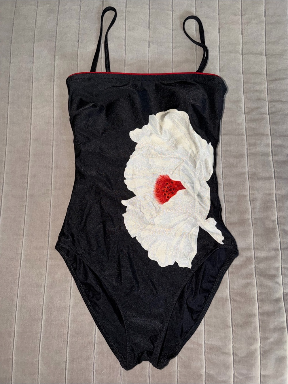 Gottex Black One-Piece Swimsuit with White Floral Accent Size 8 Medium